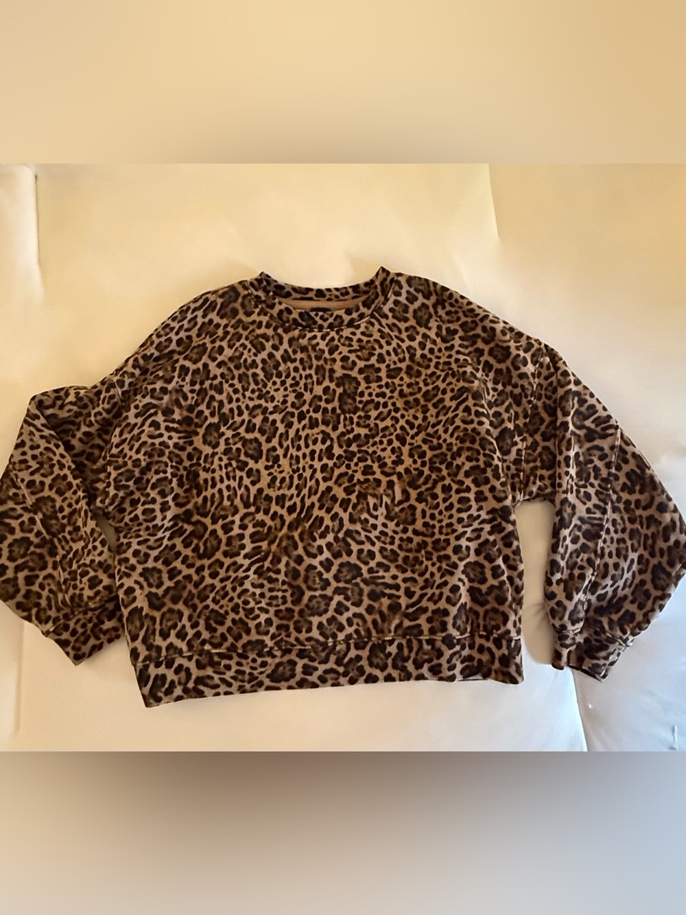 GAP Leopard Print Vintage Soft Cropped Sweatshirt